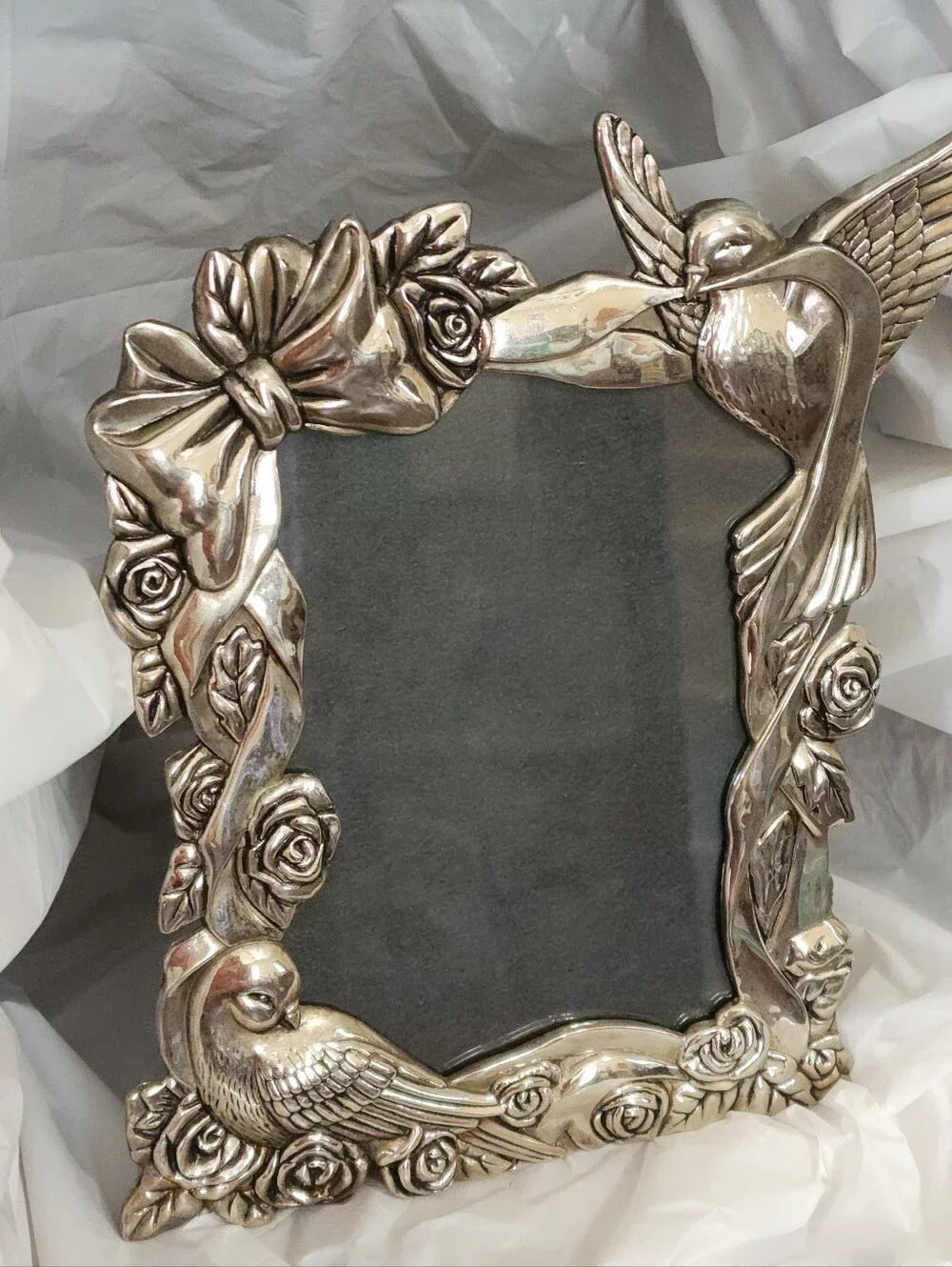 Vtg Internatl Silver Co. - Metal Bird/Rose Picture Frame - insert: 4 1/2 x 6 1/2